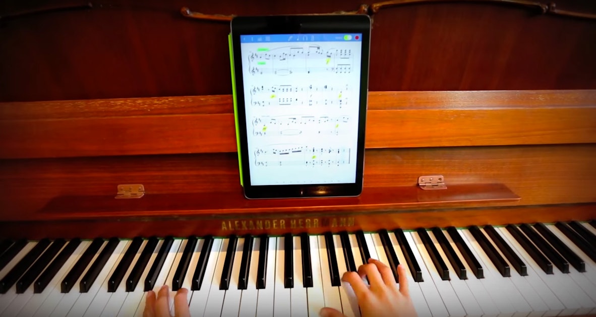 These 7 Technologies Are Making Learning An Instrument Easier Than Ever - roblox piano mary had a little lamb youtube