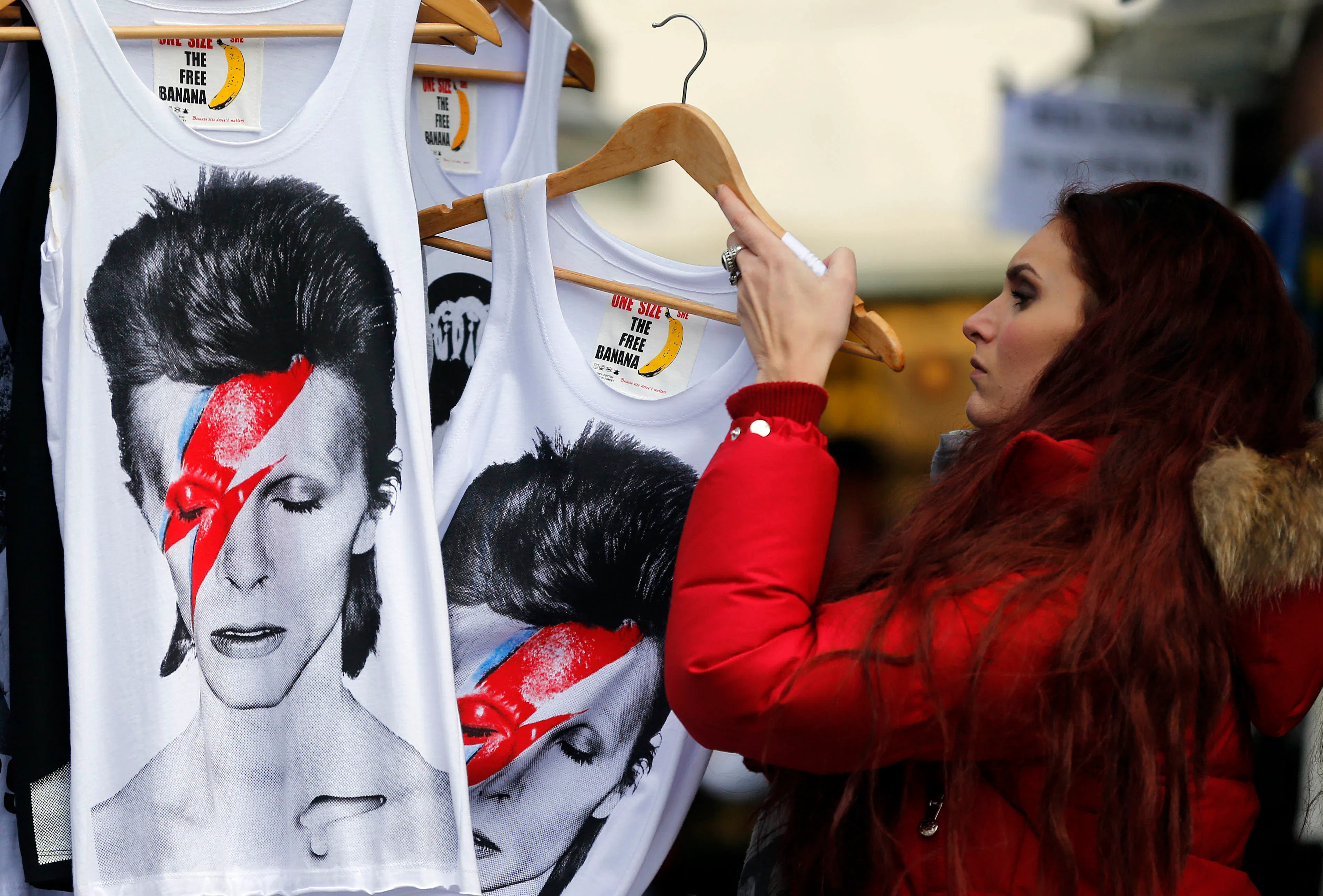 David Bowie Dies at 69 — Here's How Everyone Is Paying Tribute to His ...