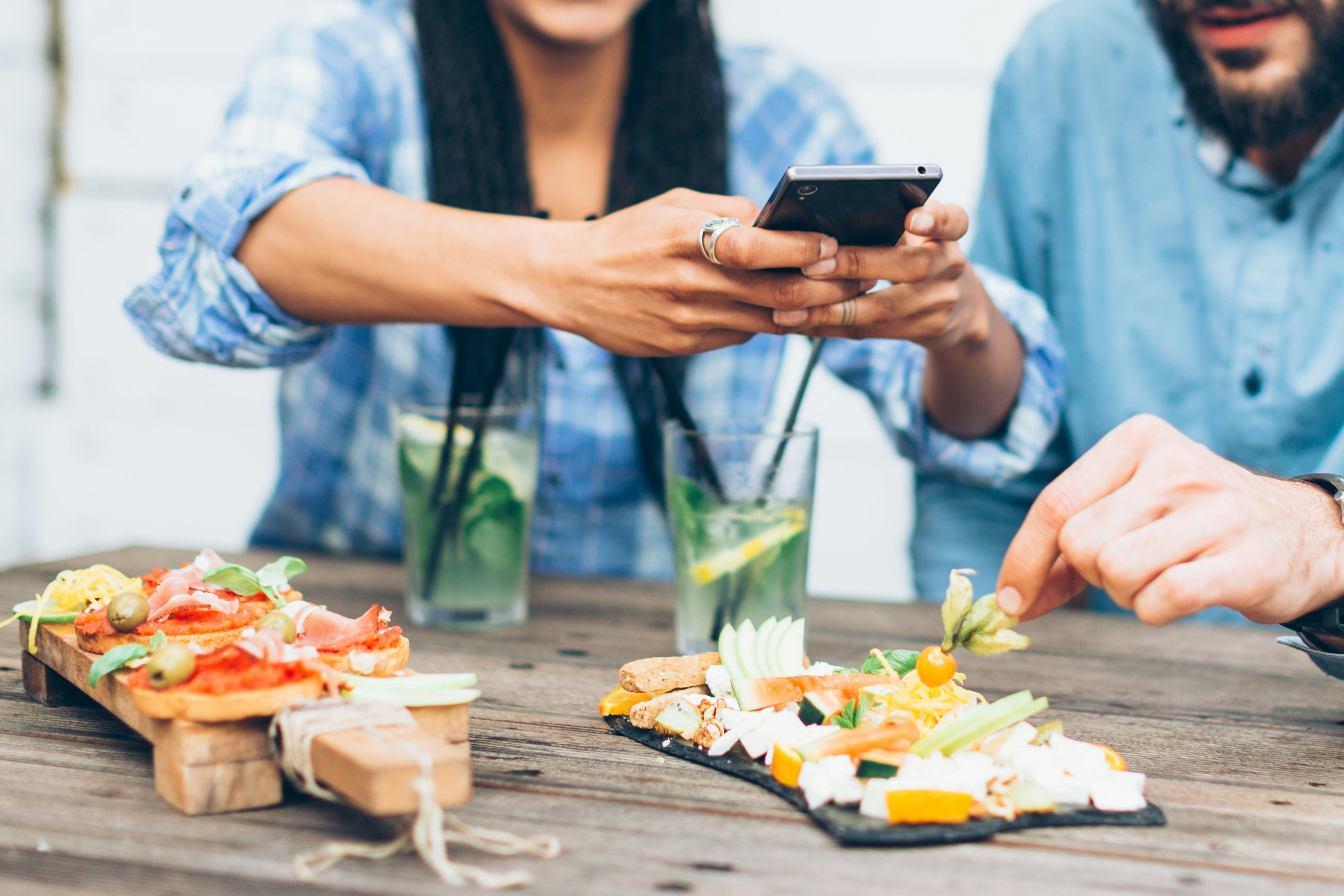 9 Easy Tricks To Improve Your Food Photos, According To Top Instagrammers