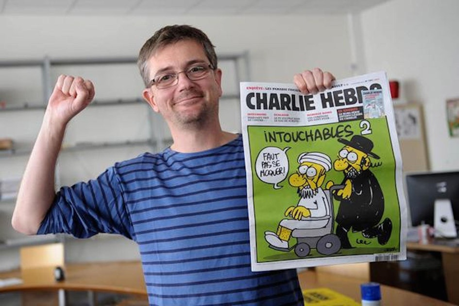 Charlie Hebdo Cartoonists Win Prestigious Pen Award — But They Dont Deserve It