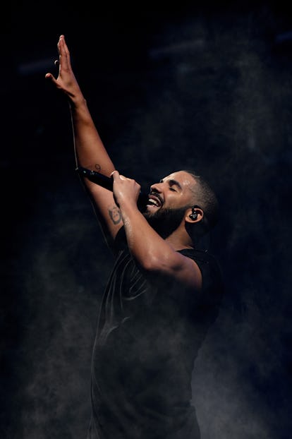 7 Ways Drake Revolutionized Hip-Hop That Prove He's Already a Legend