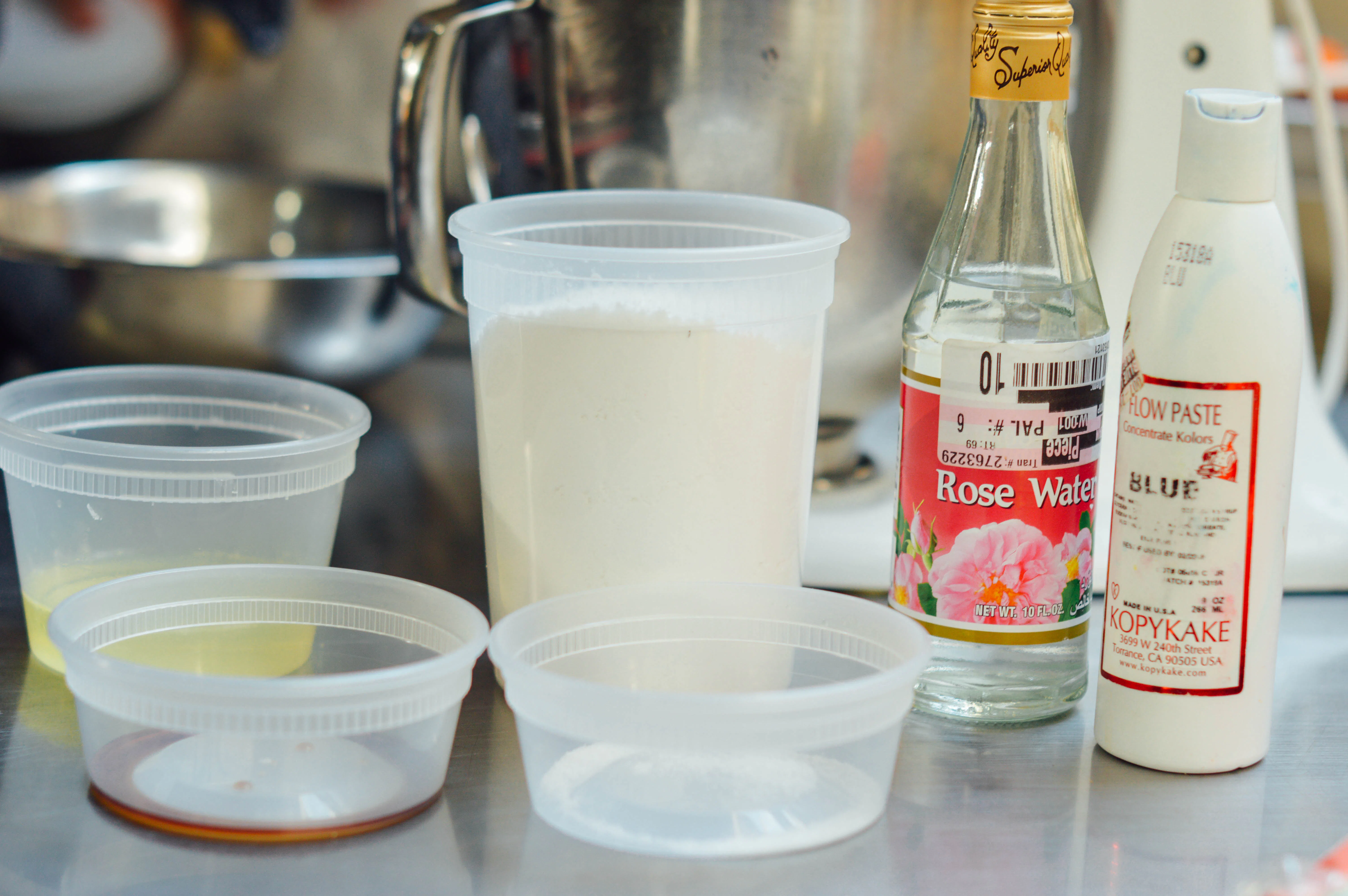 Here's a Really Easy Recipe for Making Sprinkles at Home