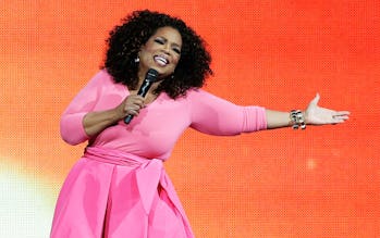 9 Ridiculous Facts About How Rich Oprah Winfrey Is