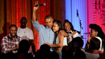 Obama giving a touching 4th of july speech and hugging his daughter malia