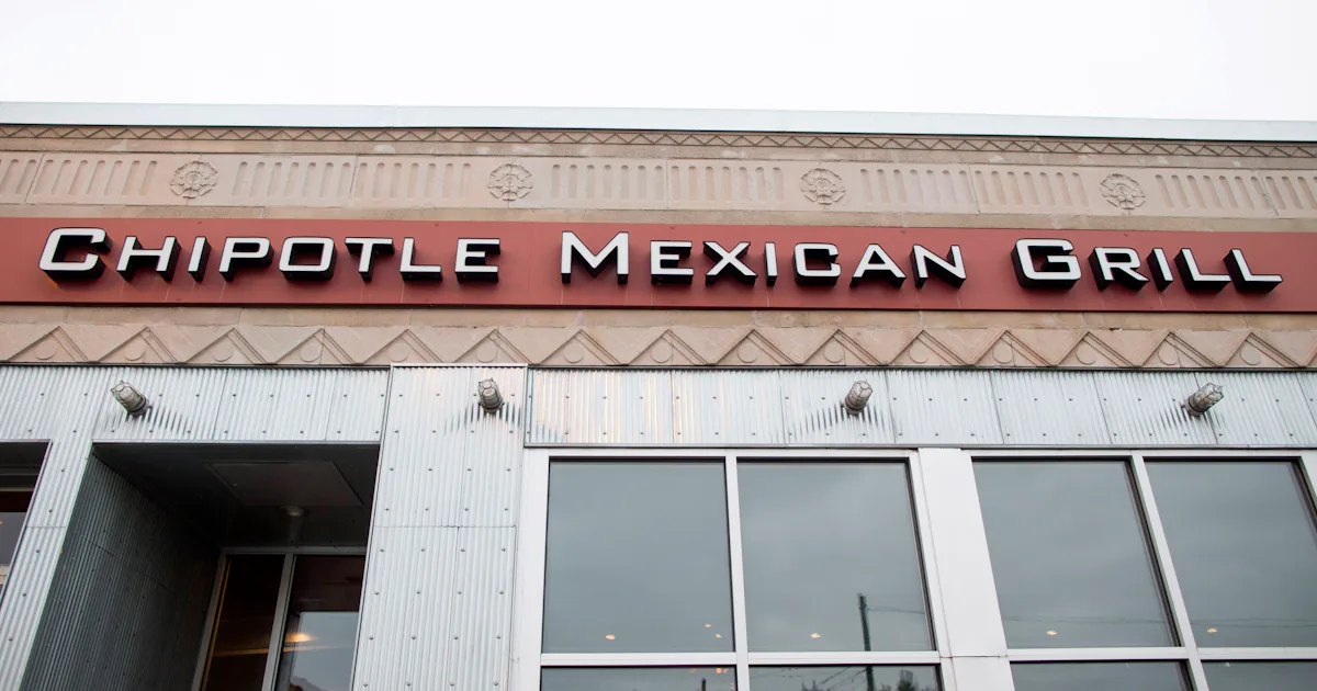 Chipotle Infested CDC Investigating Another E. Coli Outbreak Linked to Chipotle