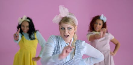 A screenshot from Meghan Trainor's music video for the song 'All About That Bass'