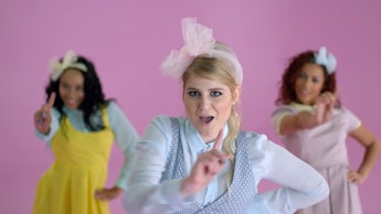 A screenshot from Meghan Trainor's music video for the song 'All About That Bass'