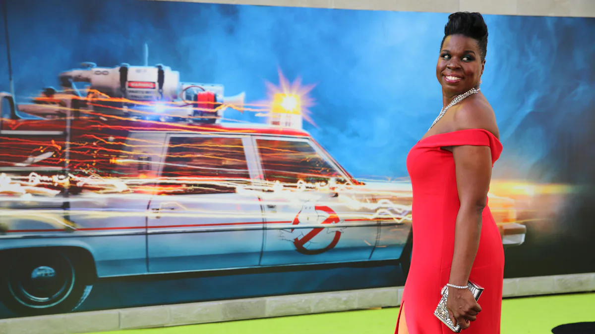leslie jones red dress Leslie Jones Wears Christian Siriano Dress to 'Ghostbusters' Premiere