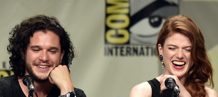 Actors Rose Leslie and Kit Harington laughing at the San Diego Comic Con 