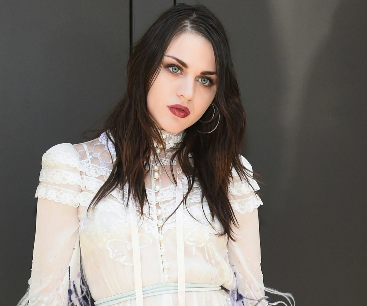 Get Frances Bean Cobain Instagram PNG