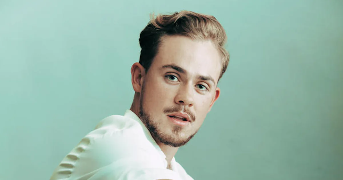 dacre montgomery age in 2017 - Ilustrasi 2