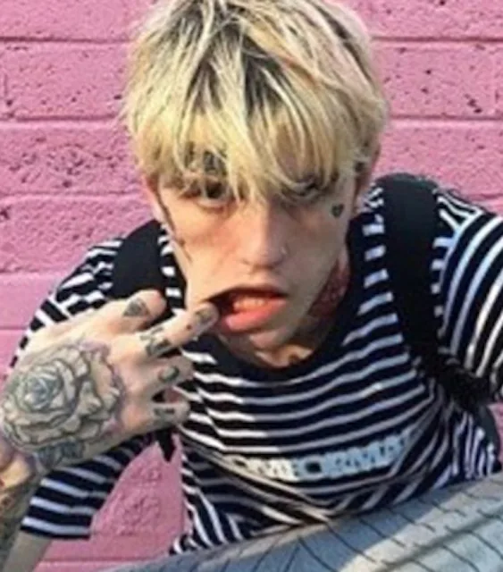 Rising Emo Rapper Lil Peep Dies At 21