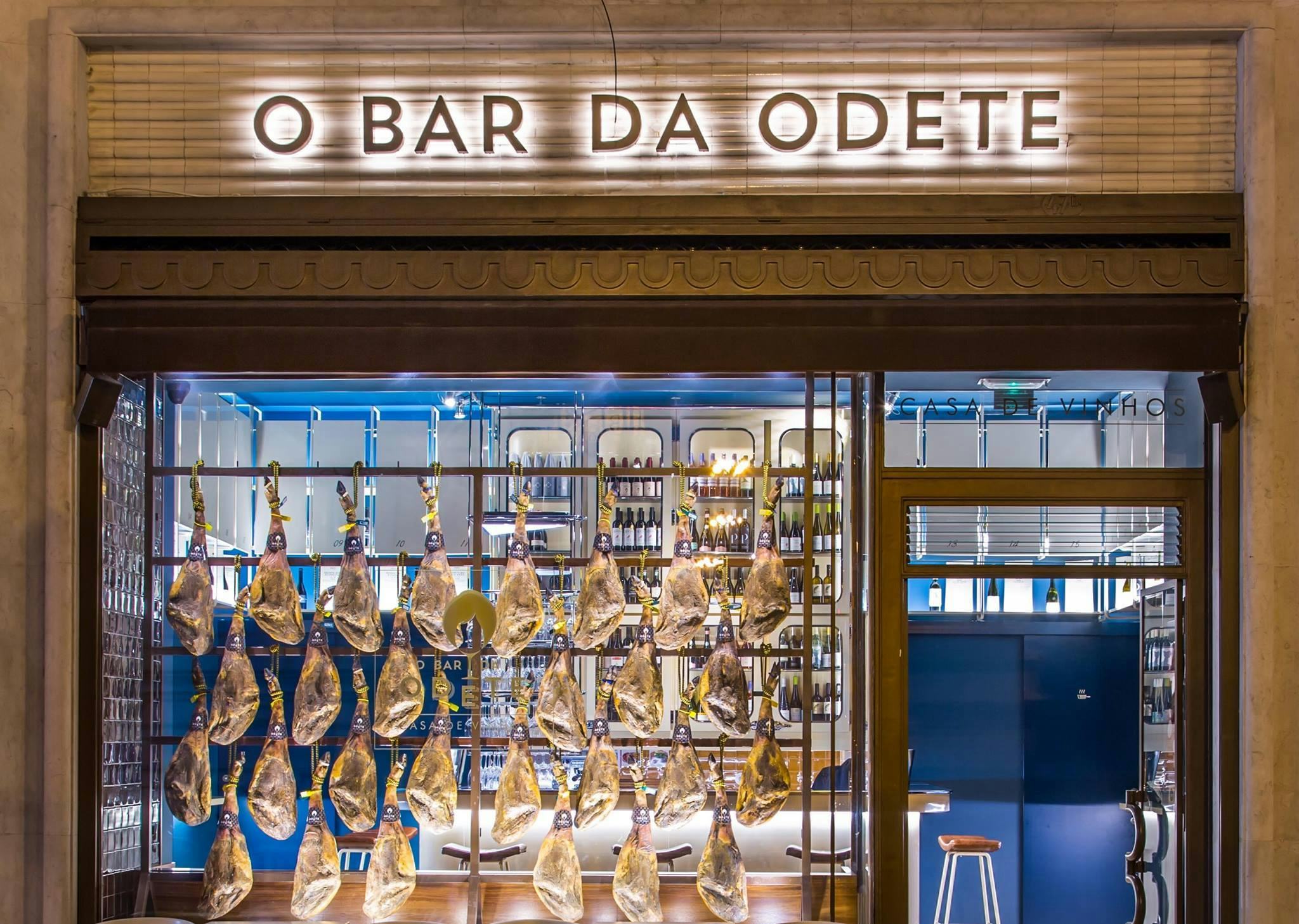 10 Cocktail Bars Worth Hopping On A Plane For