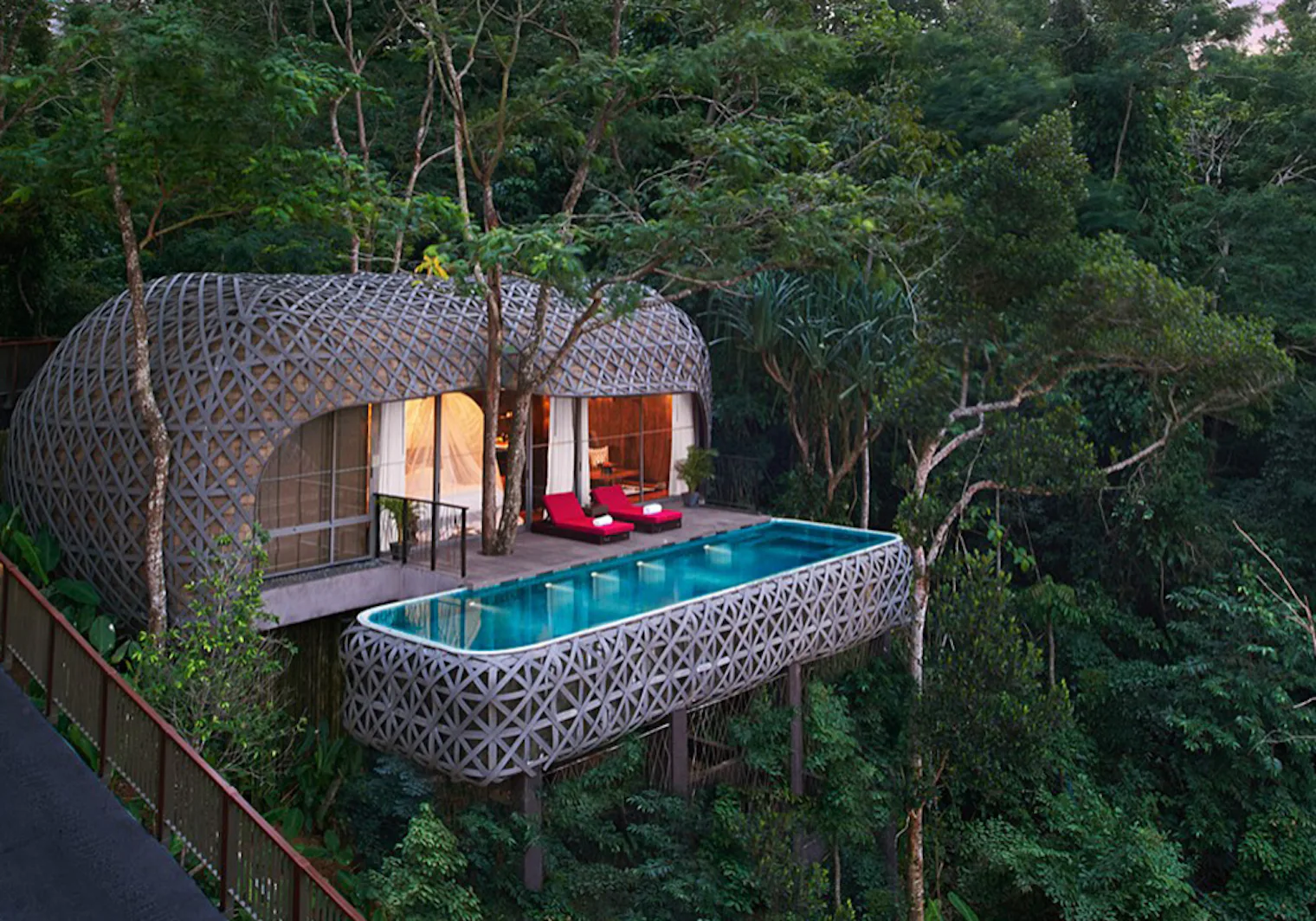 Treehote For Your Next Vacation, Stay In One Of These 10 Amazing Treehouse Resorts