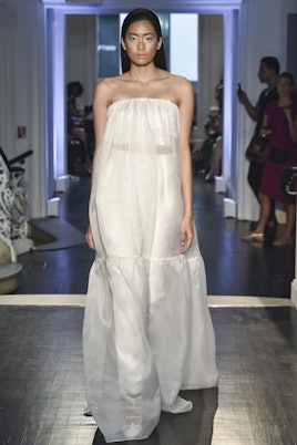 11 Fierce Wedding Jumpsuits And Pantsuits From Bridal Fashion Week