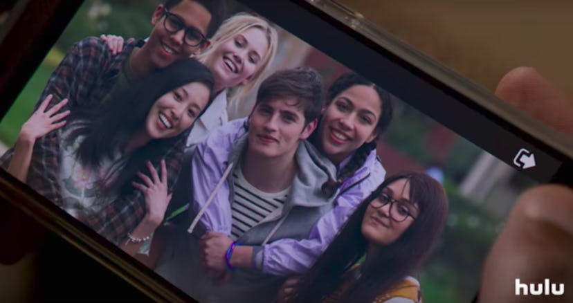 The cast of Marvel's Runaways show on a framed photo