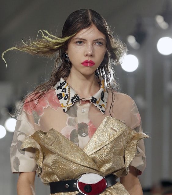 We’re Obsessed With Pat McGrath’s Weird Lip Look At Masion Margiela