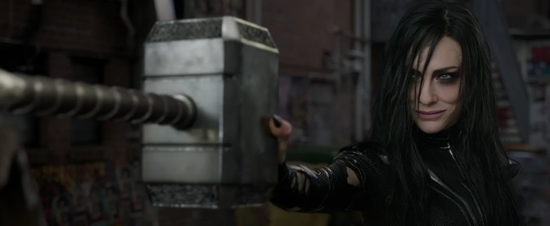 Cate Blanchett Is Evil Villain Gold In The New Trailer For ‘Thor: Ragnarok’