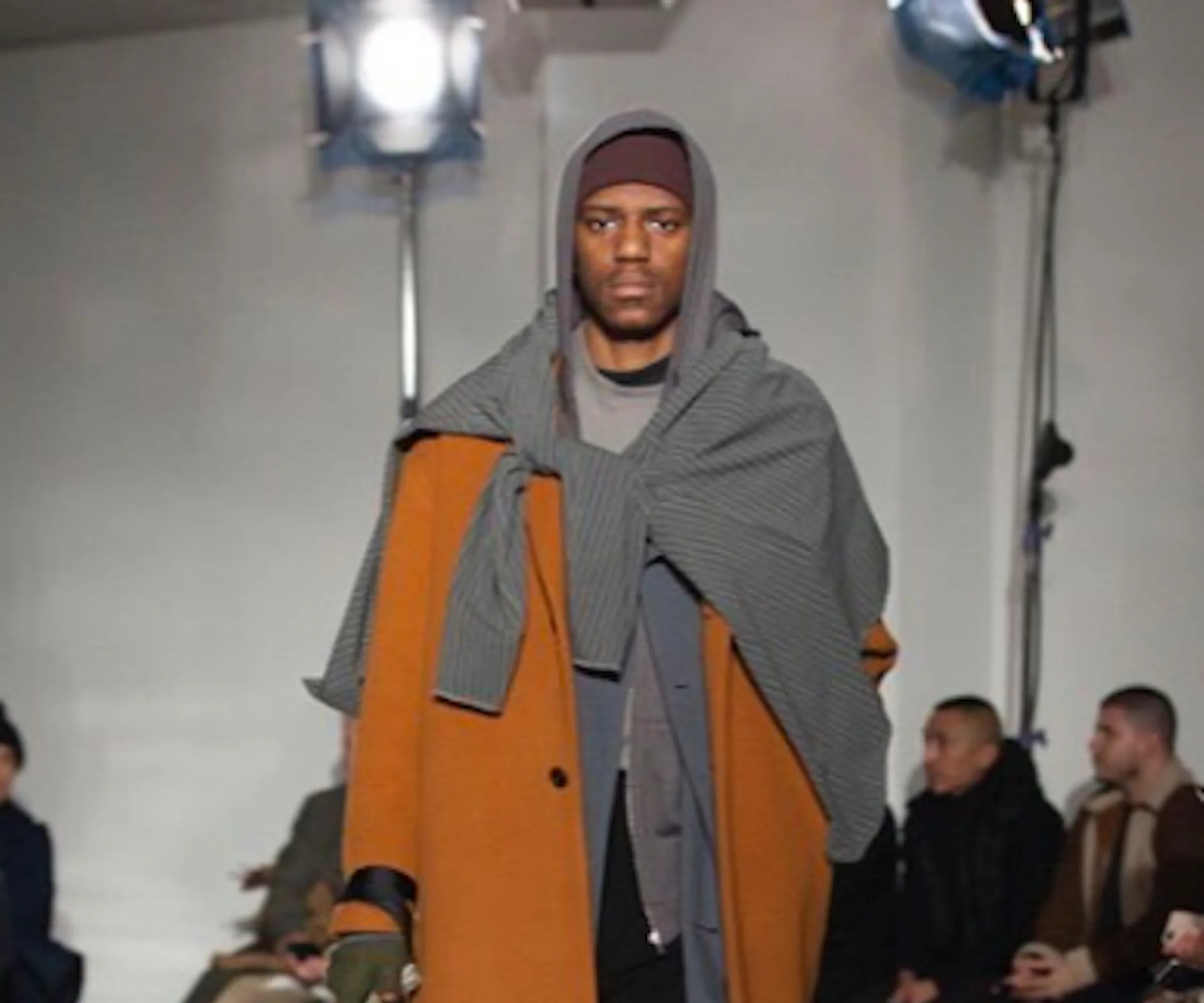 Homeless Fastion For Many Designers, “Homeless Style” Is This Year’s Biggest Fashion Trend