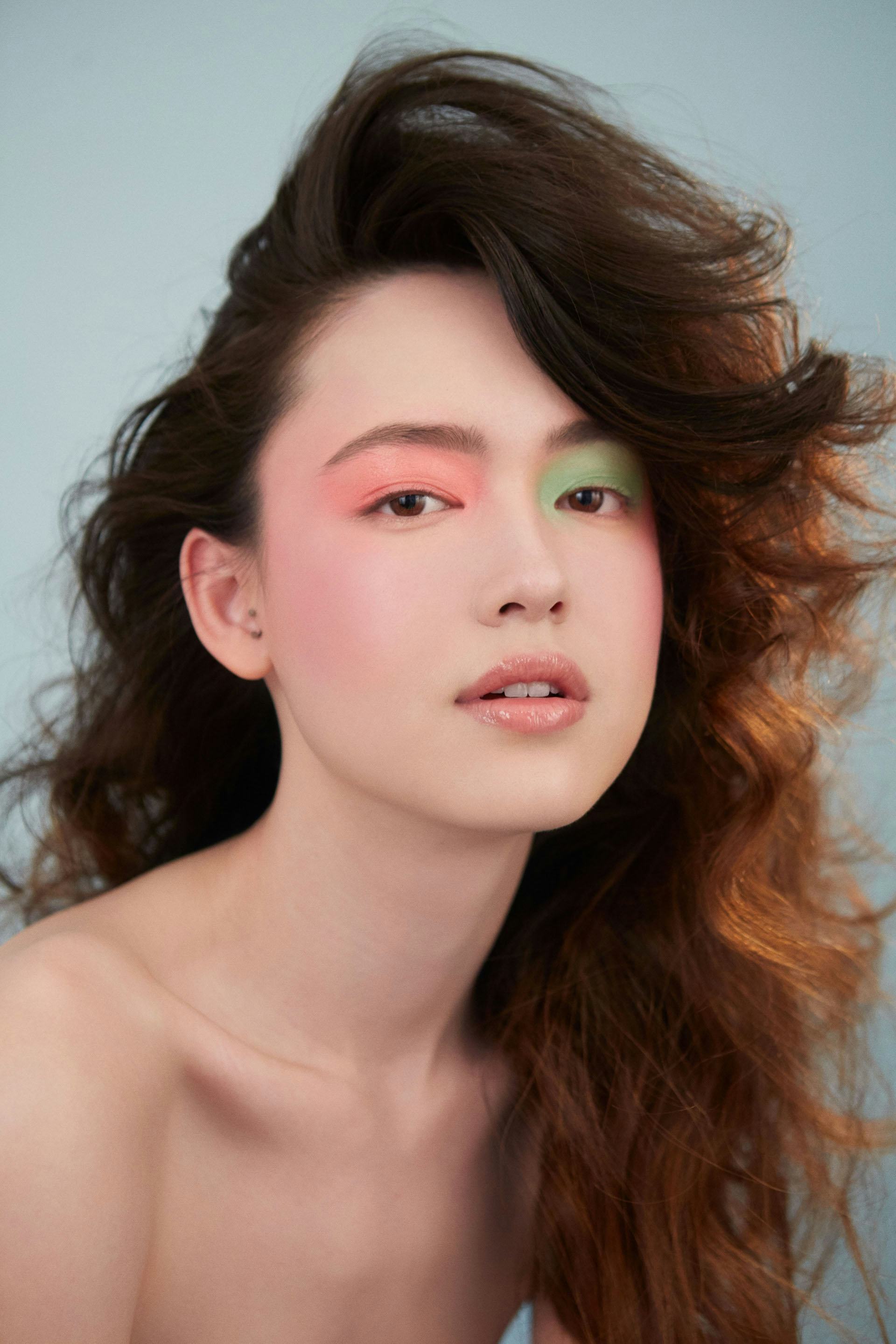 6 Dreamy Pastel Beauty Looks To Try Right Now