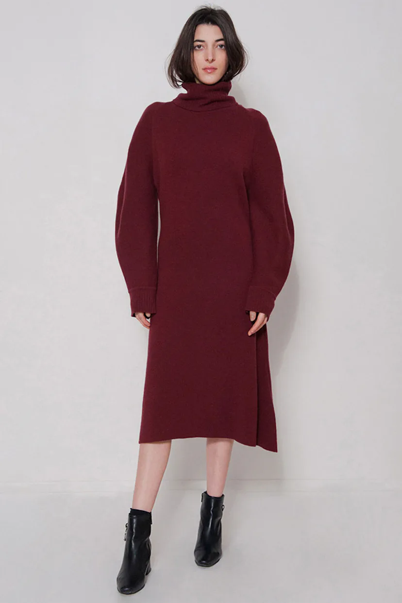 The 17 Essential Cozy Knits Of The Season
