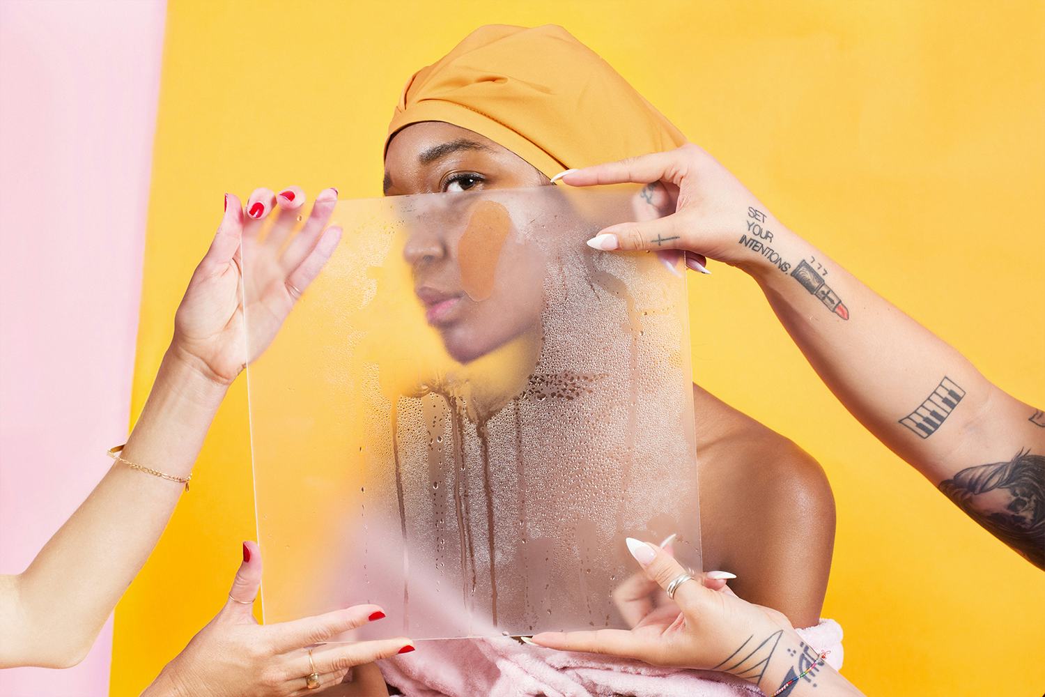 SHHHOWERCAP Will Change The Way You Shower