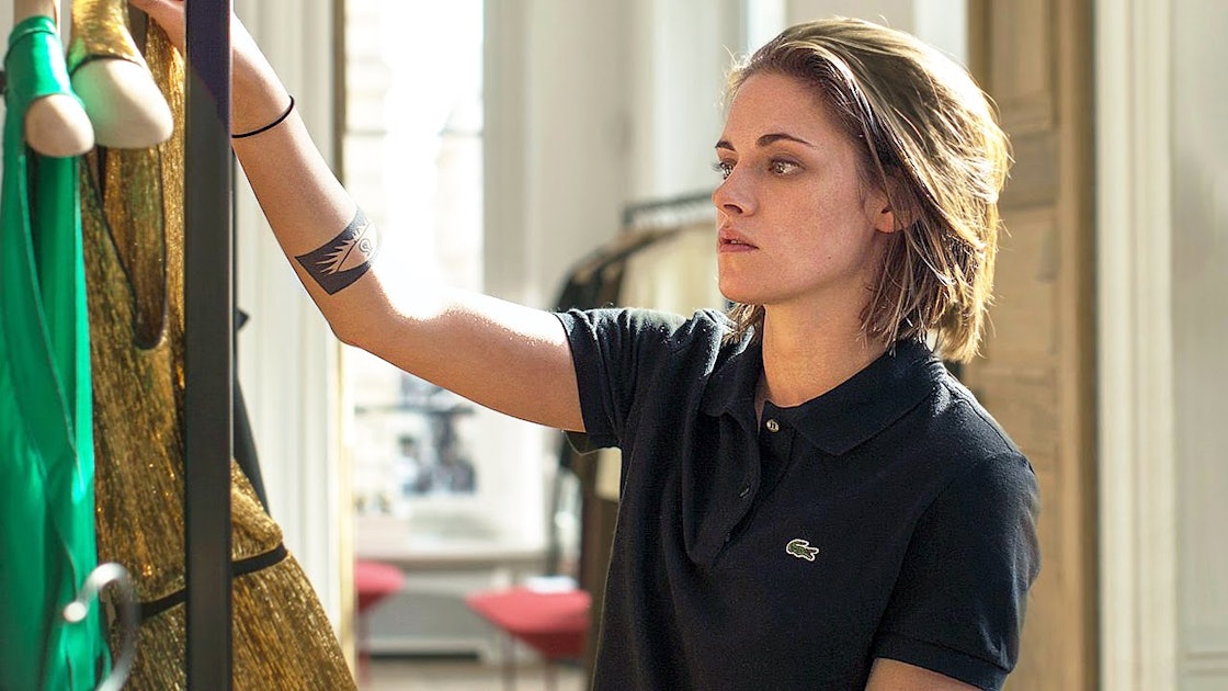 Revisiting the Ghost Story of 'Personal Shopper,' With Kristen Stewart -  The Atlantic