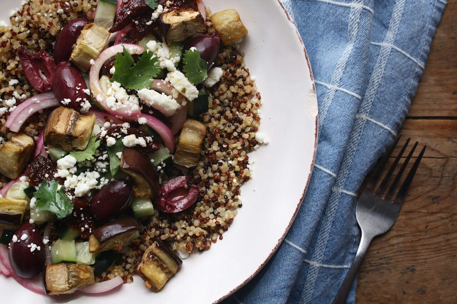 7 Easy and Healthy Quinoa Bowl Recipes