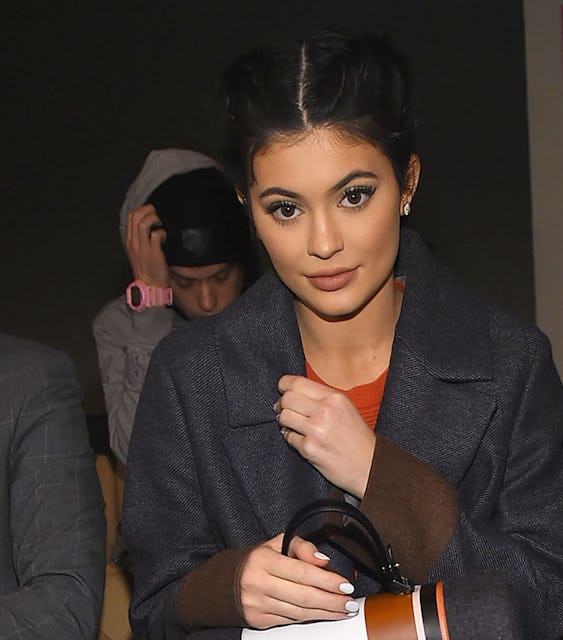 Kylie Jenners Family Cooking Show Aire Kendalls Hilarious Culinary Skills - ge8q898