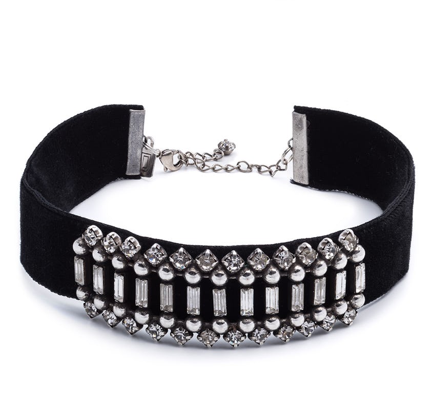 The 14 Coolest Chokers For Every Style