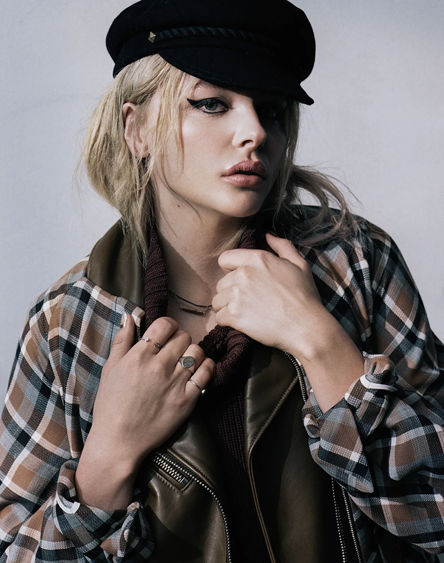 Chlo Grace Moretz NYLON December January 2016 Cover Chlo Grace Moretz NYLON December January 2016 Cover
