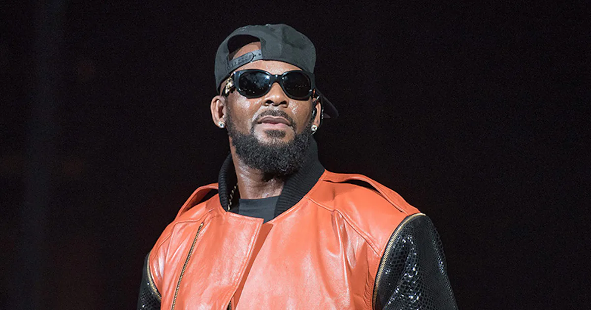 Why Are We Still Giving R. Kelly Standing Ovations?