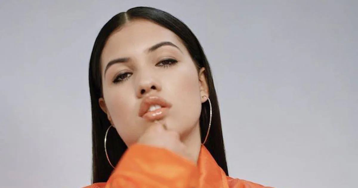 Mabel Bro Watch Mabel Make Her Official Music-Video Debut