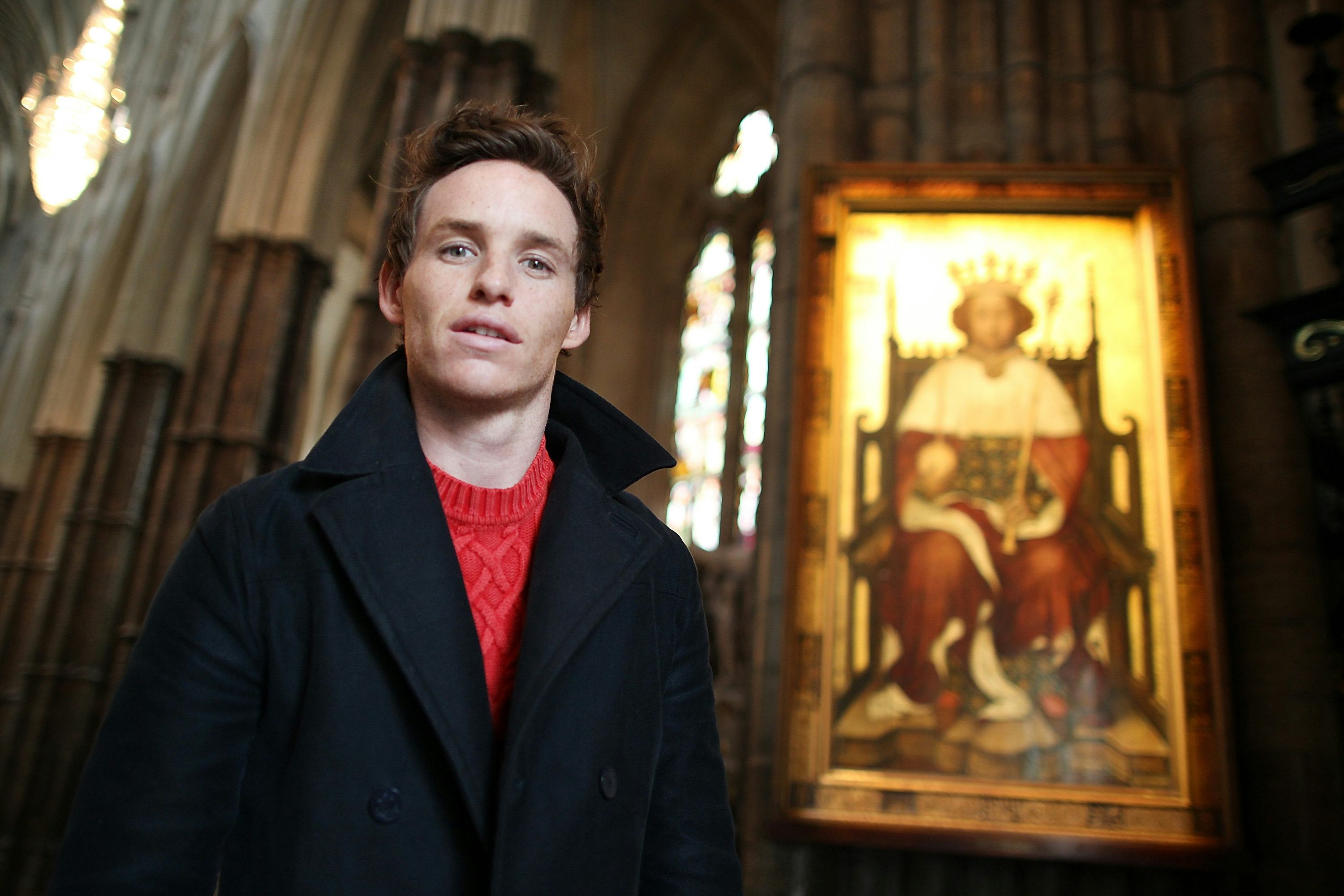 Your First Look At Eddie Redmayne In ‘Fantastic Beasts And Where To ...