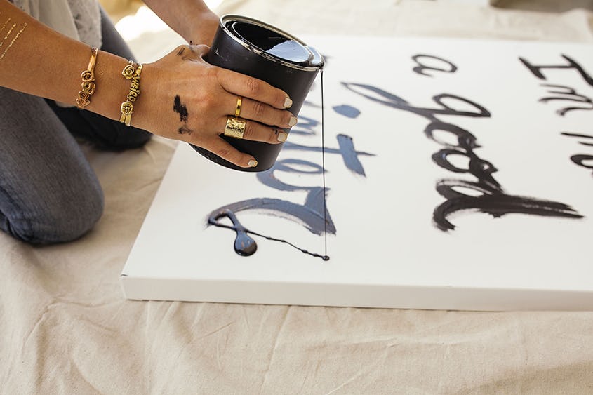 Mr. Kate’s ‘A Hot Glue Gun Mess’ Is The Perfect Book For The Quirky