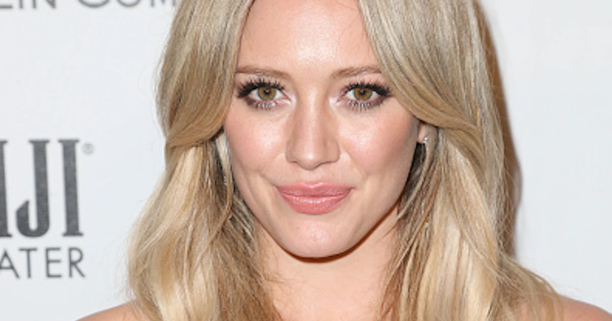 Download Hilary Duff Recreates Scenes From Mtv Show Laguna Beach Free Wallpaper Hilary Duff Recreates Scenes From Mtv Show Laguna Beach For Free