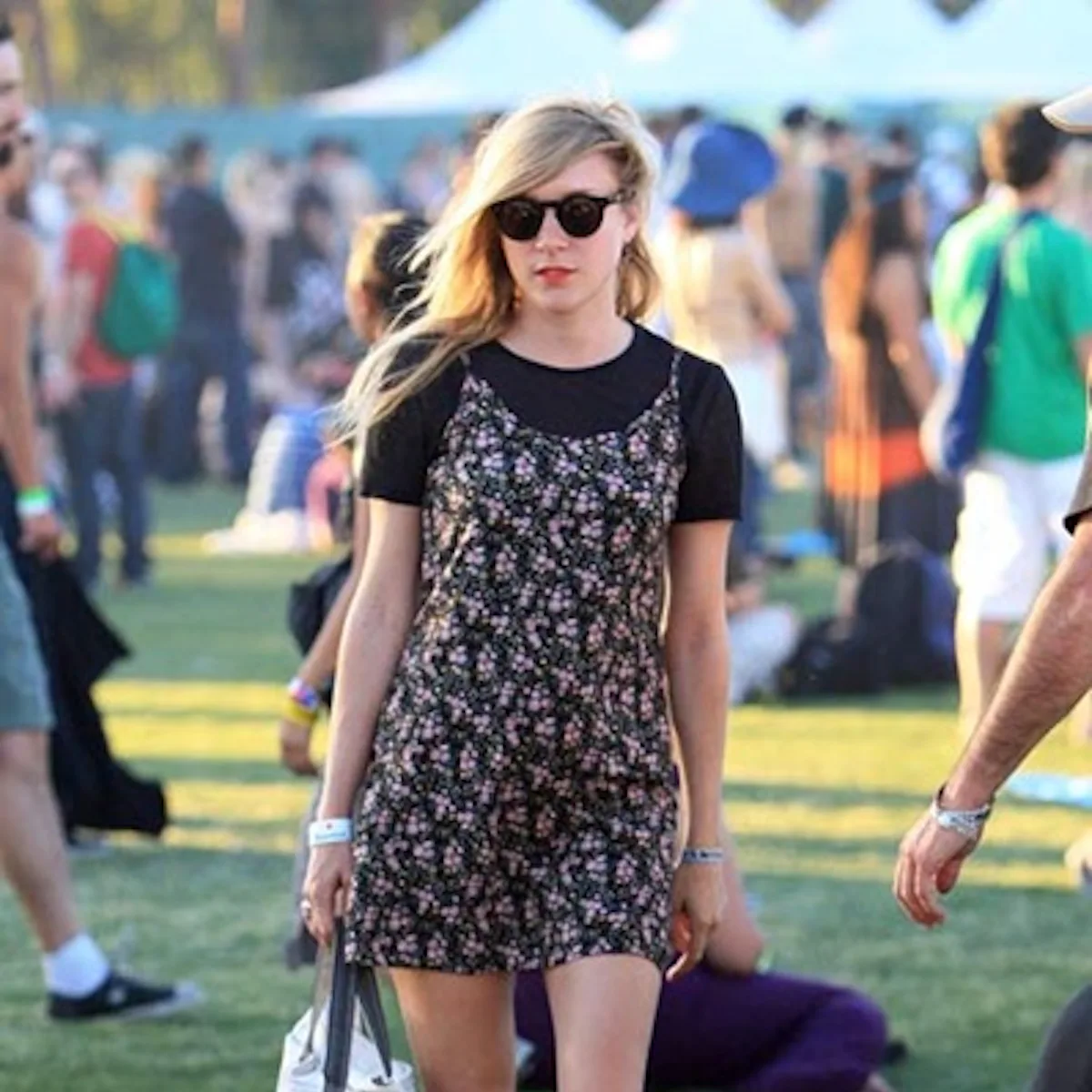 Cool '90s Floral Dresses Cool '90s Floral Dresses