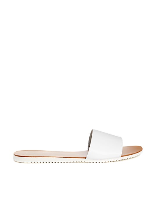 New Look Fool Pool leather slider sandals in white 
