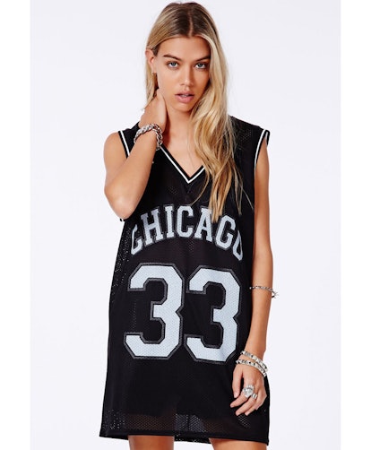 A model wearing a Missguided Chicago 33 Tank