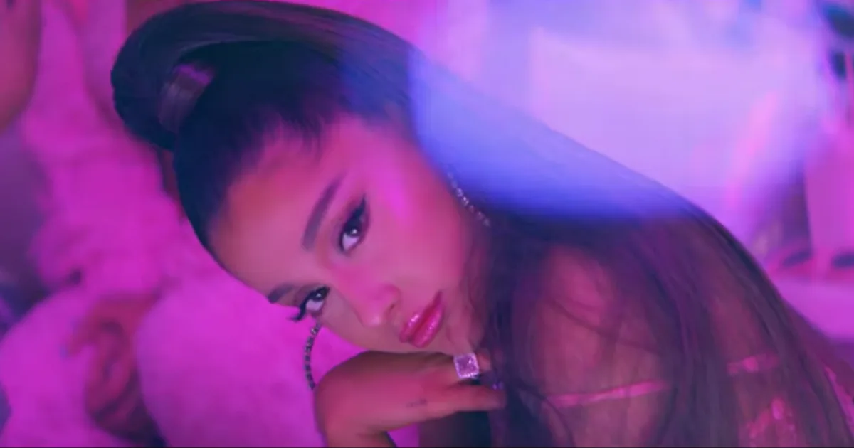 Broke Twitter Can T Relate To Ariana Grande S 7 Rings Broke Twitter Can T Relate To Ariana Grande S 7 Rings