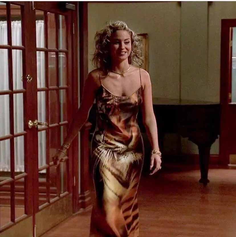 adriana la cerva red dress Every time I see Lindsay I can't help but see Adriana La Cerva. Am I alone in this? : r/BravoRealHousewives
