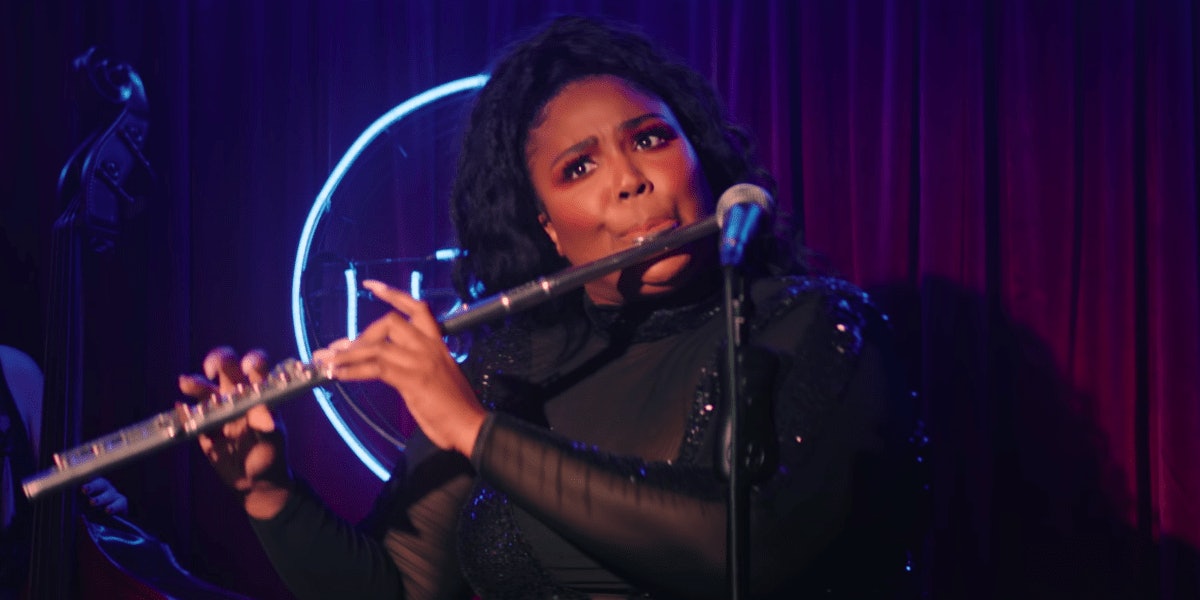 Lizzo slays another sold out show in metallic leotard