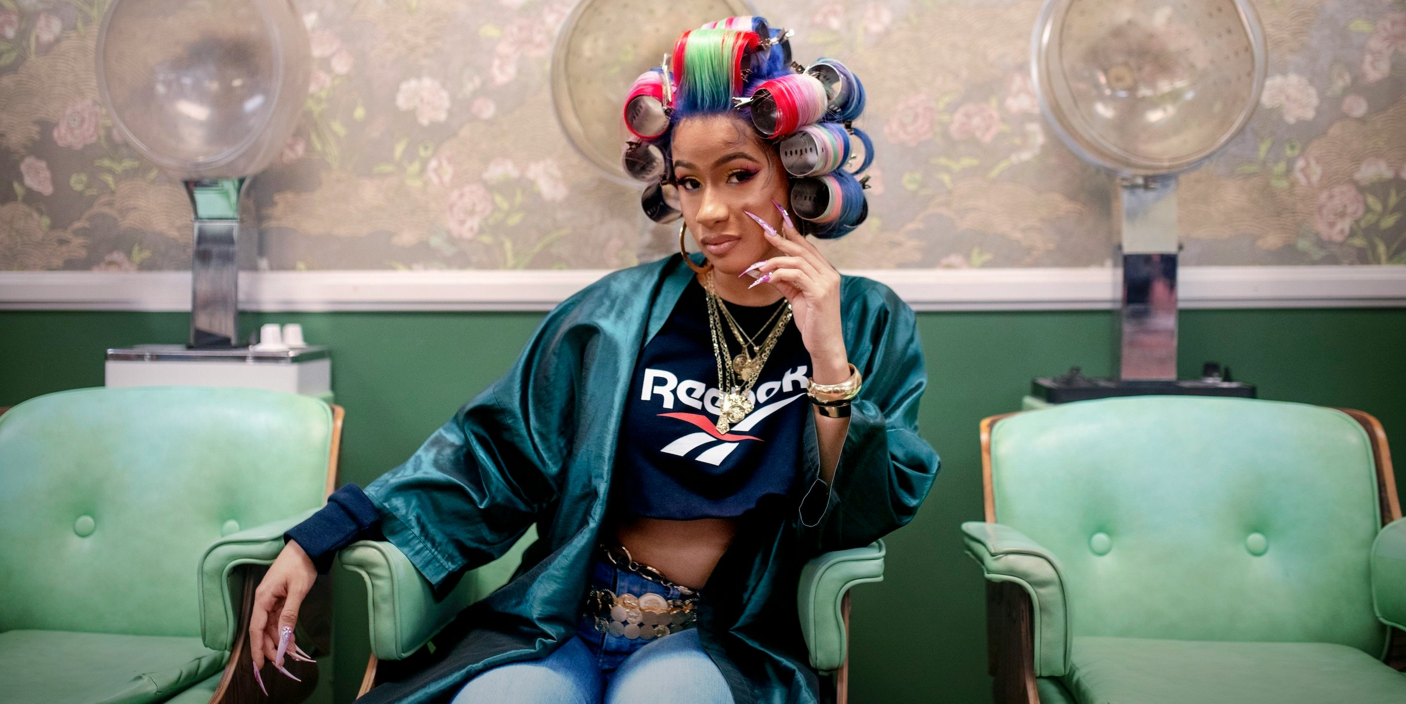 Cardi b store reebok nails