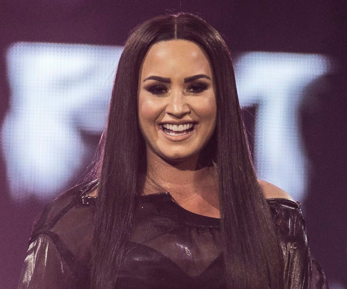 Demi Lovato Joins Billie Eilish In Slime Green Hair Trend