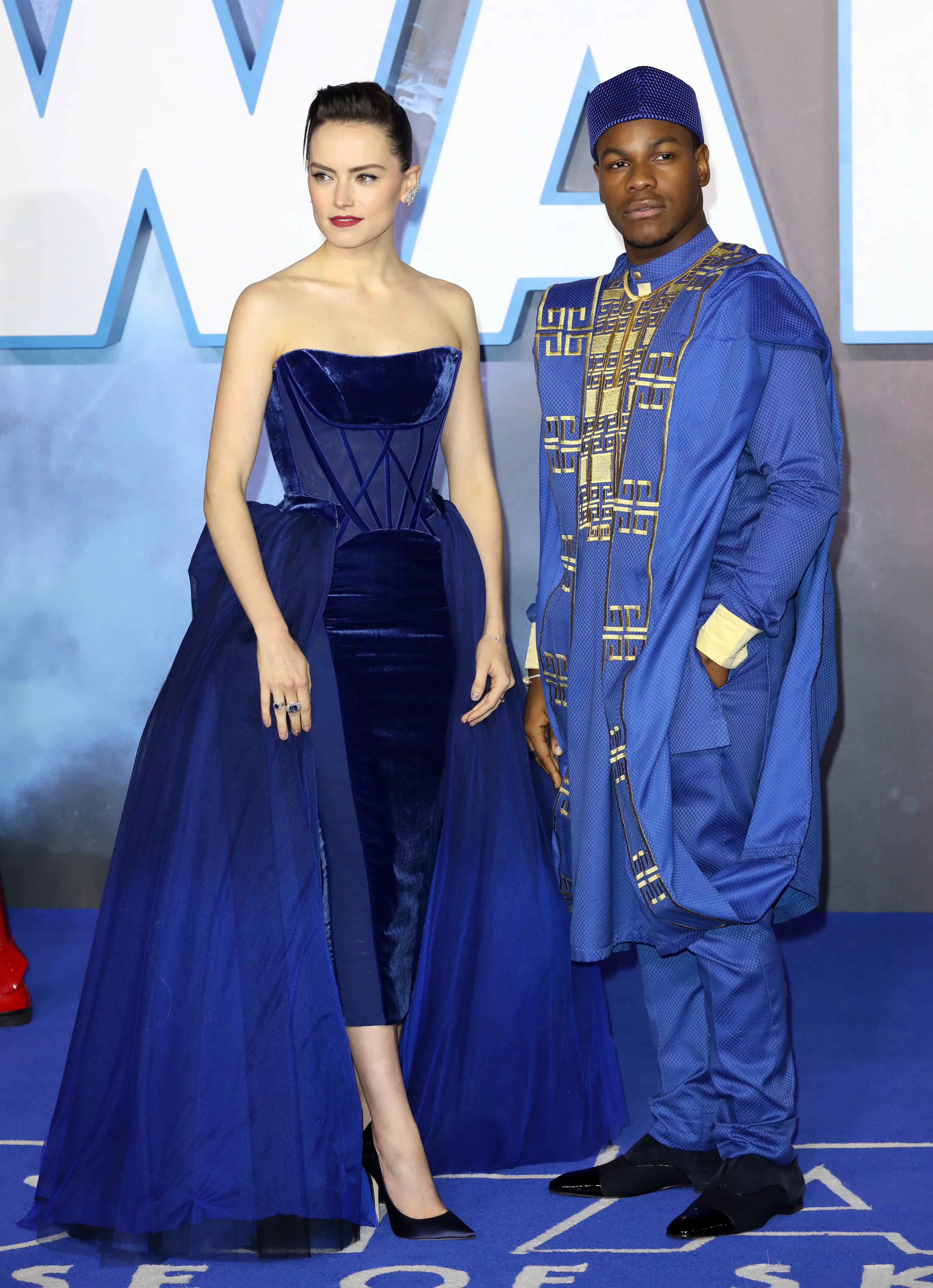 daisy ridley blue dress Daisy Ridley's Blue Vivienne Westwood Couture Gown