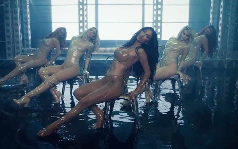 Nicole Scherzinger, Kasey Campbell, Melody Thornton, Ashley Roberts, and Camir Bachar in a music vid...