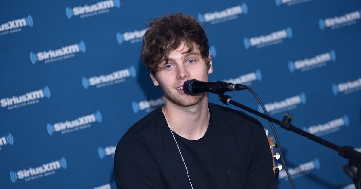 Luke Hemmings Snapchat Is Here It Is A Gift To This Earth Videos