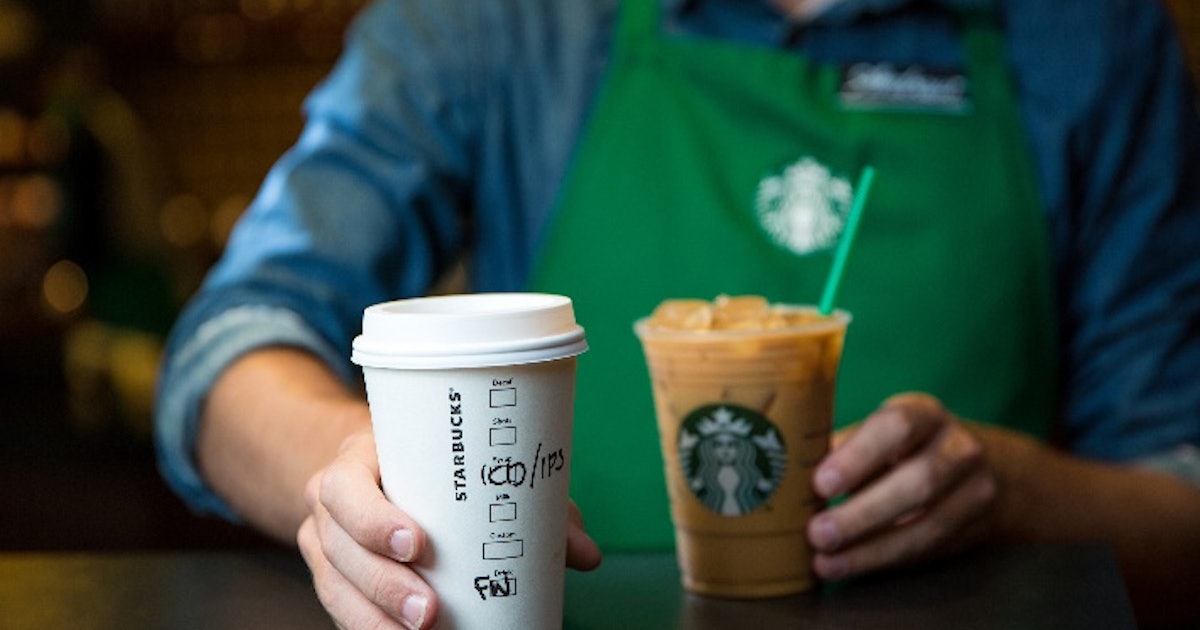 how much do starbucks baristas make a month how much do starbucks baristas make a month