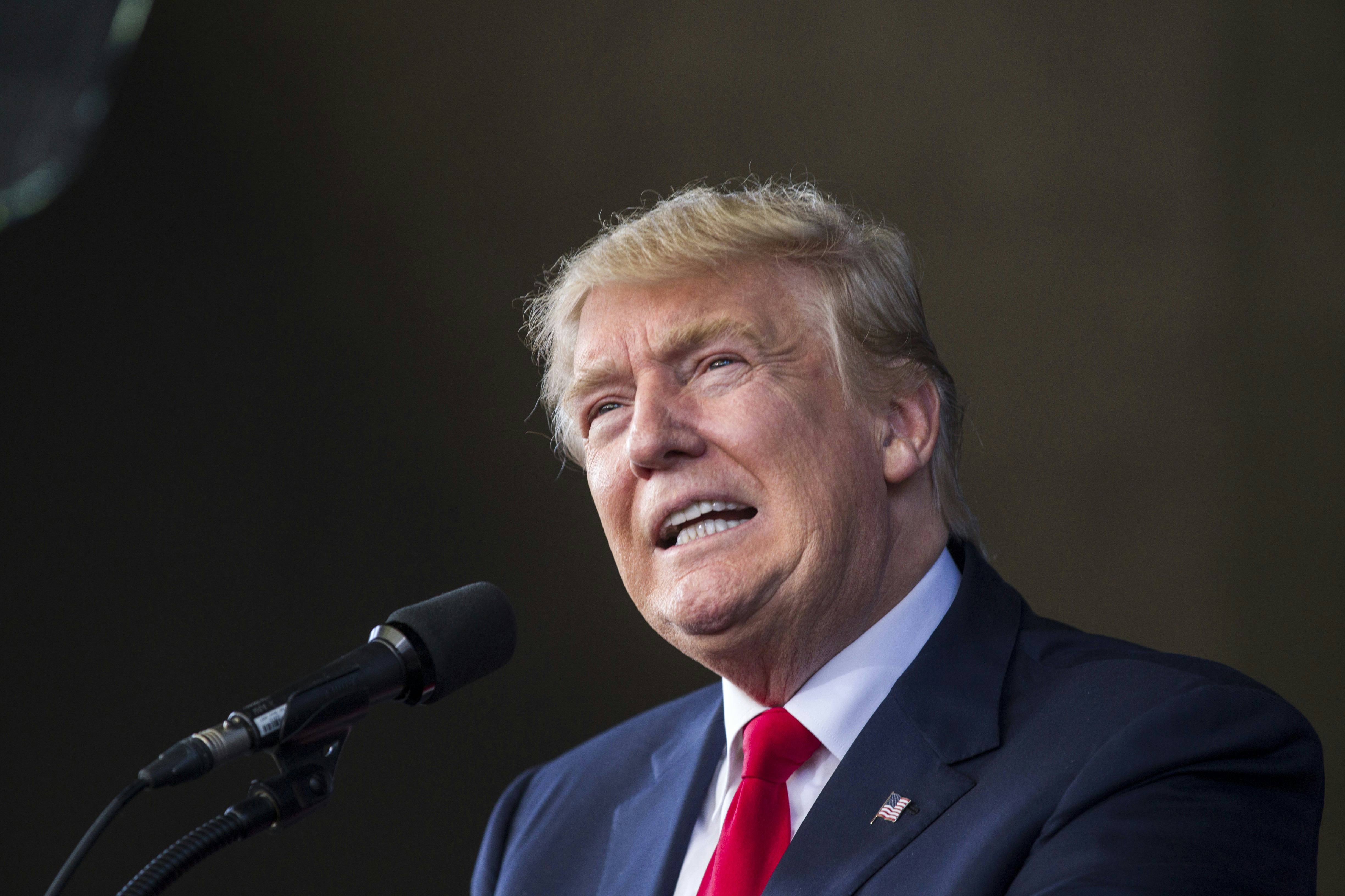 The First Episode Of Donald Trump's Nightly News Show On Facebook Was A