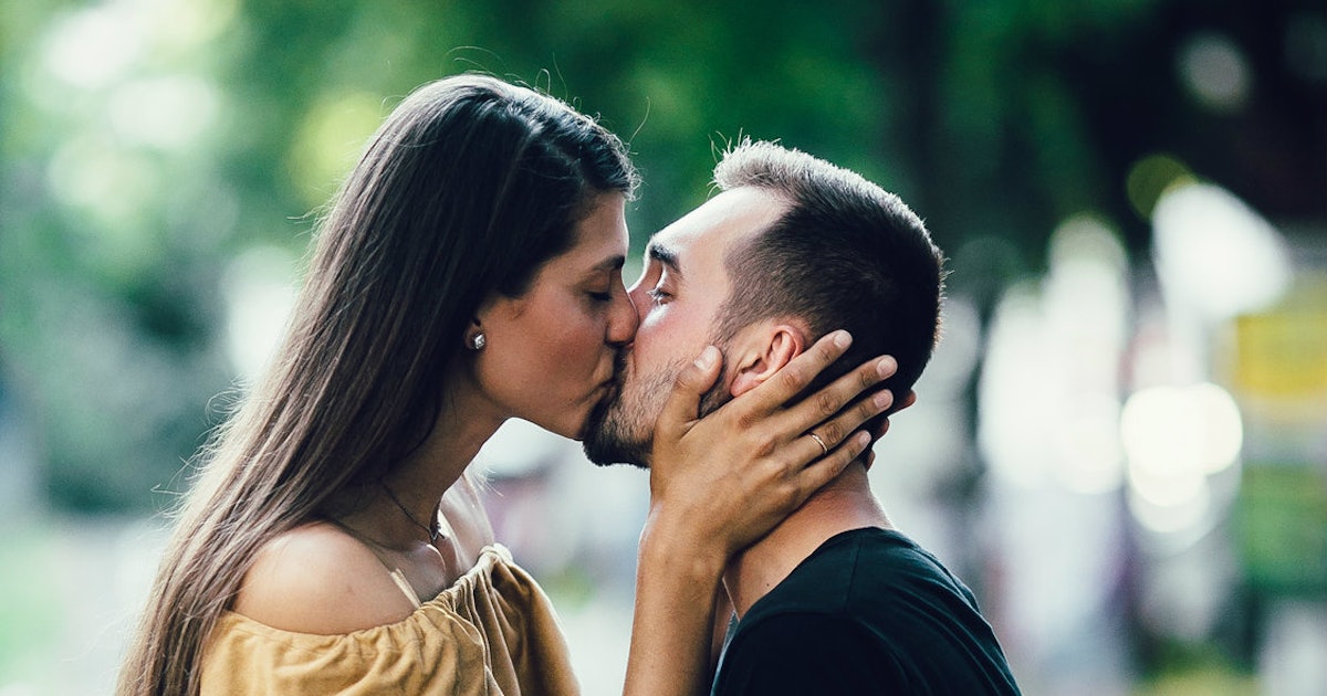 7 Signs You Re A Good Kisser Because Who Isn T A Little Curious 7 Signs You Re A Good Kisser Because Who Isn T A Little Curious